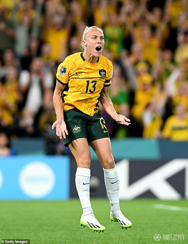 澳大利亚女足表现抢眼，助球队获得胜利