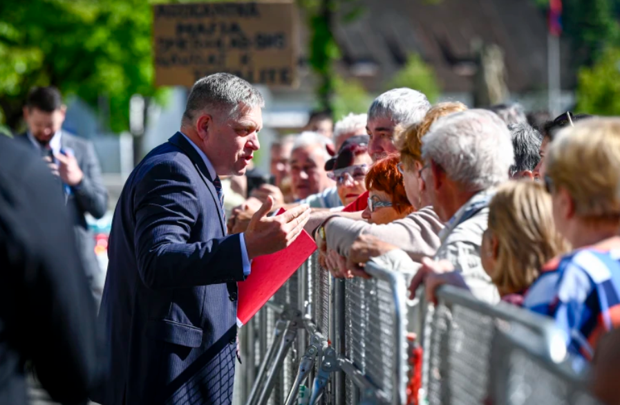包含乌克兰迎战斯洛伐克，实力对比备受瞩目的词条