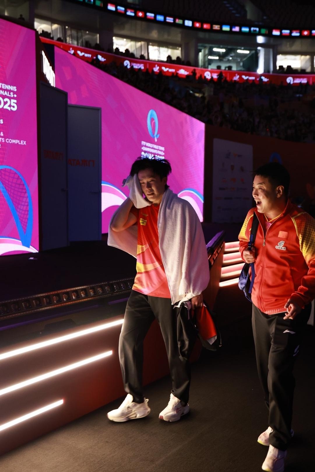 比利时乒乓球队碾压英国乒乓球队，王皓惊艳世界的简单介绍