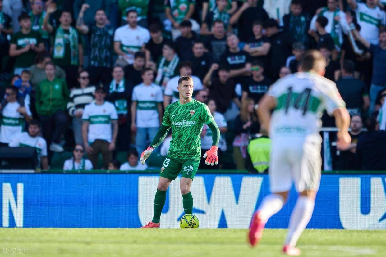 皇家社会横扫对手，稳坐前四的简单介绍