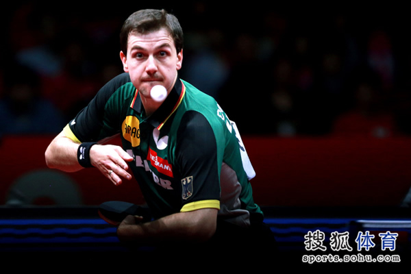 日本队险胜英格兰队，波尔统治全场